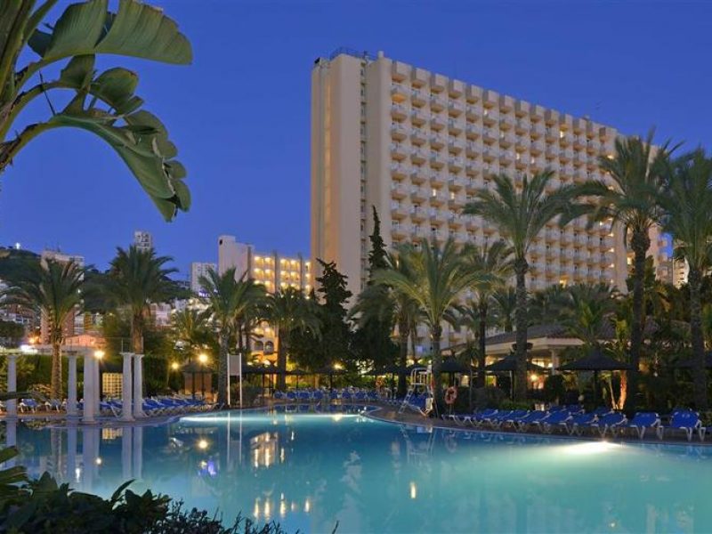 sol pelicanos benidorm